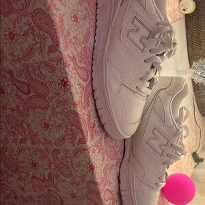 New Balance all white Sneakers